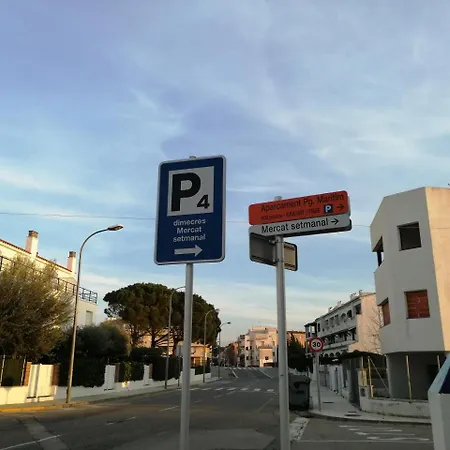 Passeig Maritim Lägenhet Llança